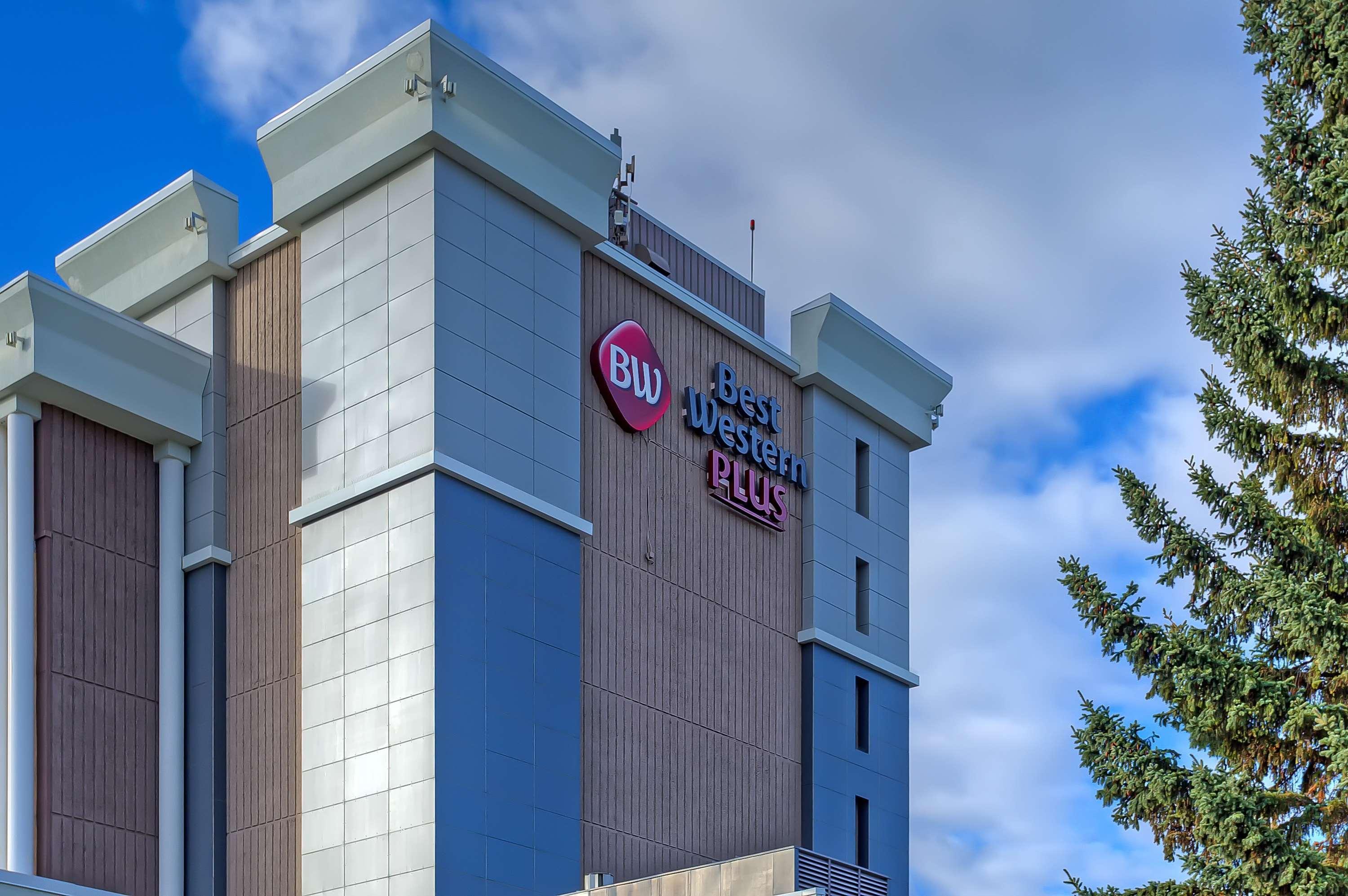 Best Western Plus Port O'Call Hotel Calgary Exterior photo